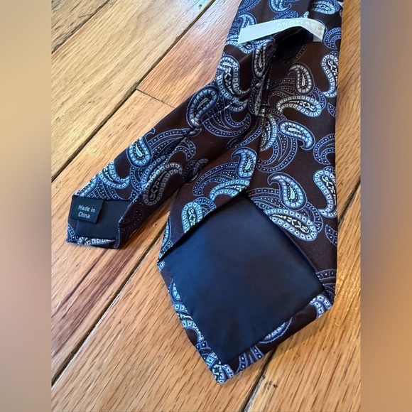 Michael Kors Brown/Blue Paisley 100% Silk Men’s Neck Tie - 58L 3.5W - Picture 5 of 8